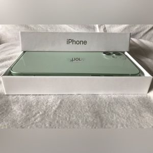 UNLOCKED iPhone 12 - 128GB - Mint Green